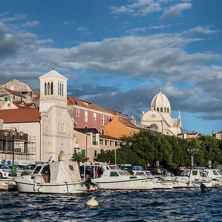 Family Apartments Podsolarsko Šibenik Dış mekan fotoğraf
