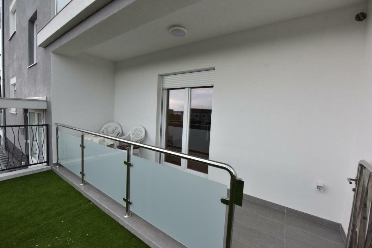 Family Apartments Podsolarsko Šibenik Dış mekan fotoğraf